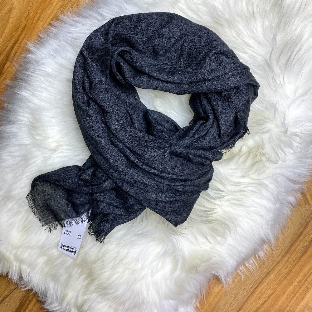 Black Urban Outfitters Lightweight Black Scarf - Picture 4 of 10